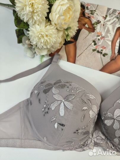 Бюстгальтер 70Е Triumph