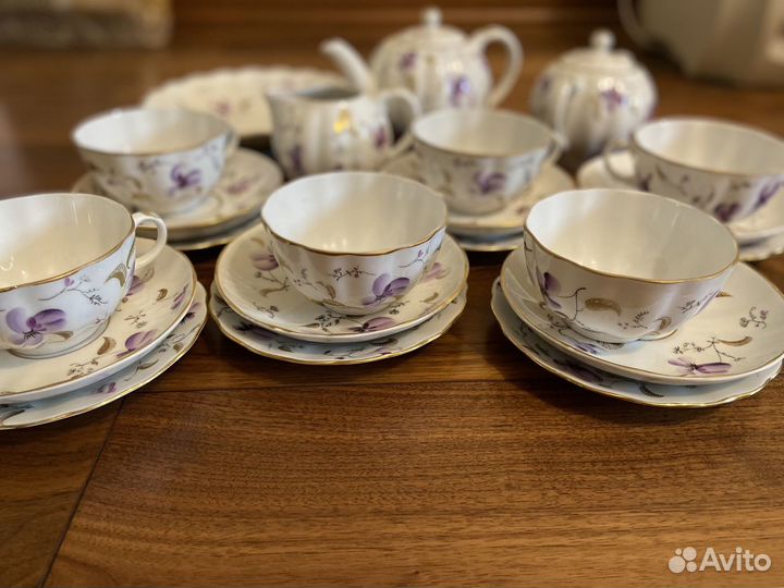 Сервиз чайный Фиалка лфз 70-е гг