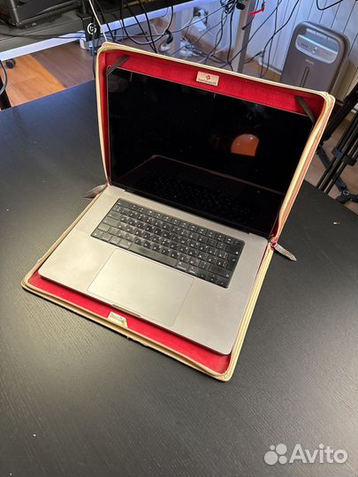 Кожанный чехол для macbook 15 / 16