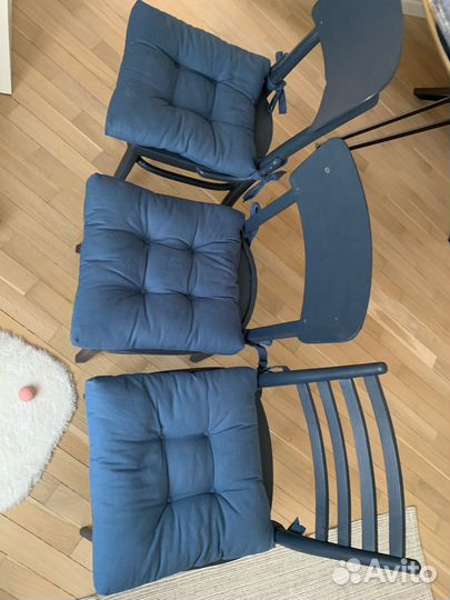 Стул деревянный синий