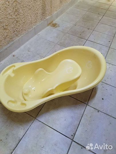 Ванночка для купания с горкой