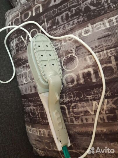 Утюг с отпаривателем и пароочиститель