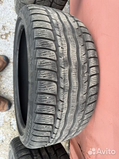 Pirelli Cinturato Winter 225/40 R18