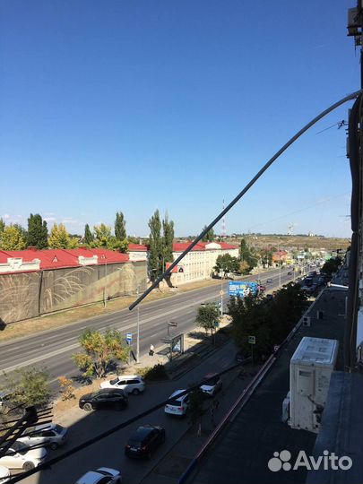 Бинокль Canon