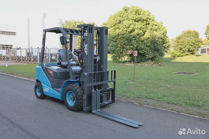 Вилочный погрузчик TRF D25-3i, 2023