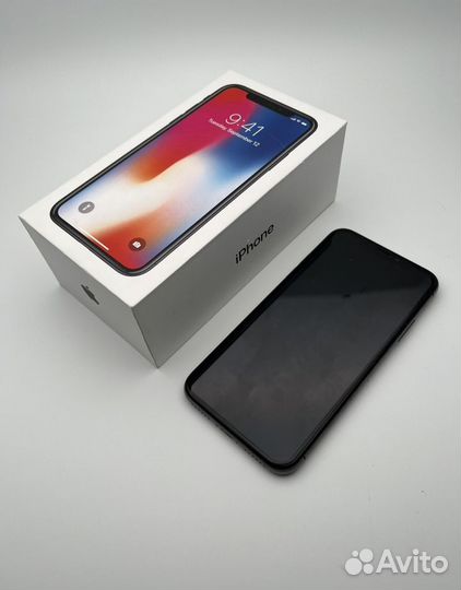 iPhone X, 64 ГБ