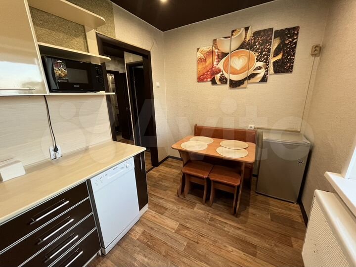 2-к. квартира, 53 м², 5/5 эт.