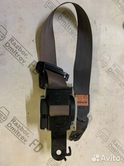 Ремень безопасности комплект Mitsubishi Galant 6