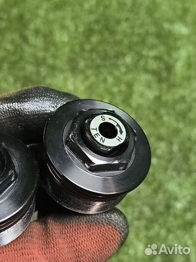 Пробки вилки Honda VFR 800 RC79 2015+