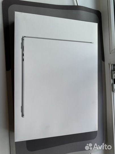 Macbook air 15 m2 8 256