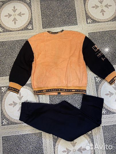 Новый спортивный костюм Турция signet