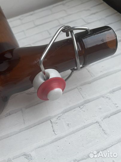 Бутылка с бугельной пробкой 0,75