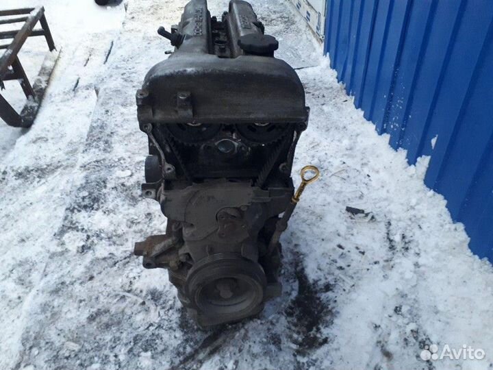 Двигатель в сборе Mazda 323