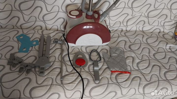 Отпариватель для одежды вертикальный