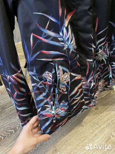 Горнолыжная куртка женская Roxy размер S