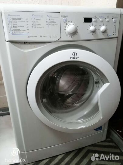 Стиральная машина бу Indesit 7 кг