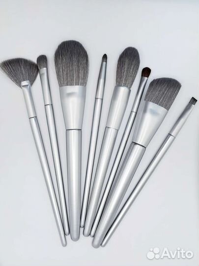 Кисти для макияжа