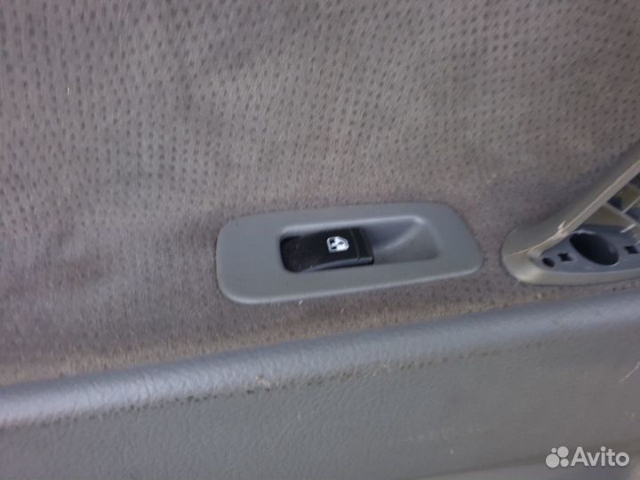 Обшивка двери задней левой Daewoo Gentra II