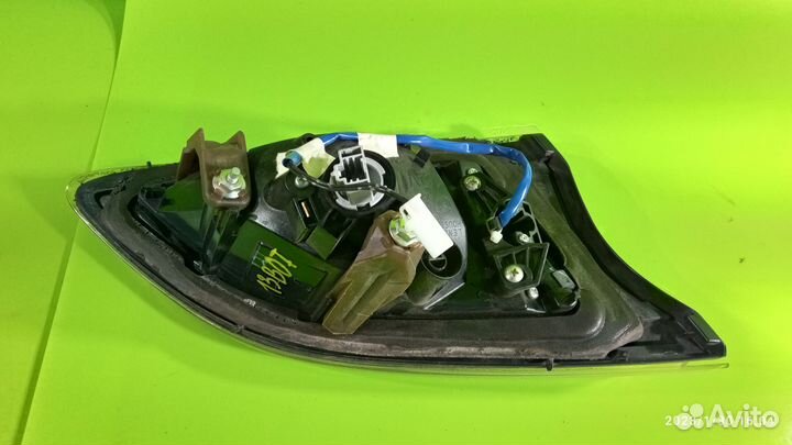 Фонарь внутренний правый для Mazda 3 2009-2013