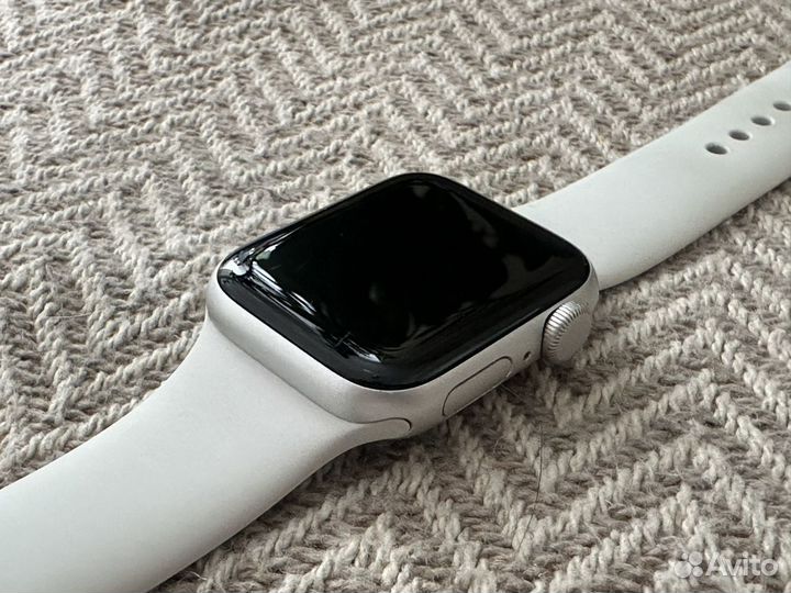 Apple Watch SE 2 2022 40 mm Оригинал