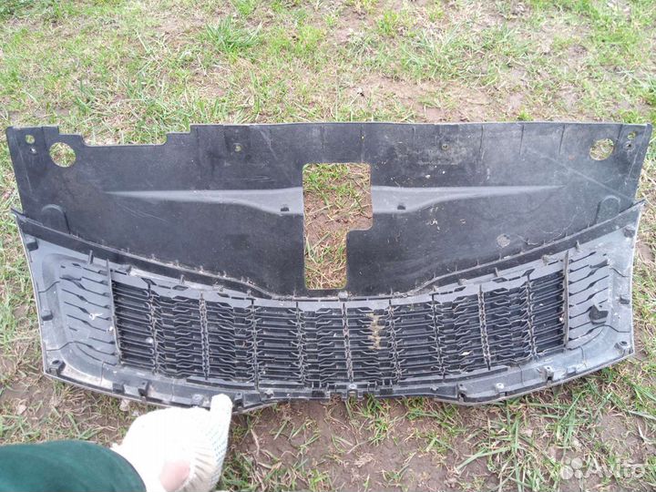 Решетка радиатора Киа Рио, Хундай