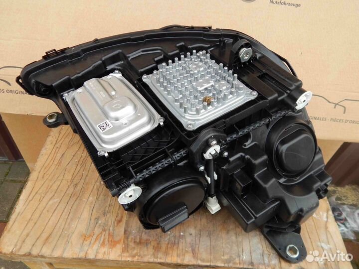 Фара передняя (комплект) Mercedes-Benz E-Class W21