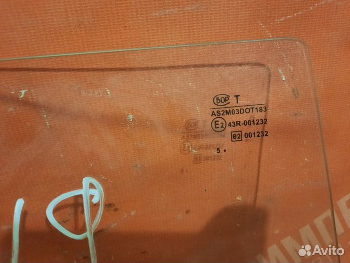 Стекло переднее левое Лада 2113 ваз 1 2005