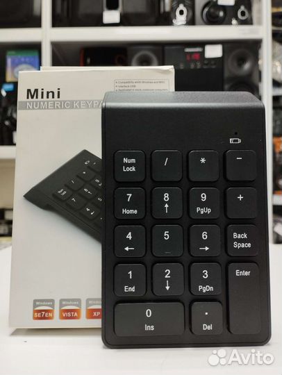 Клавиатура(Цифровой Блок) Беспроводной Новая