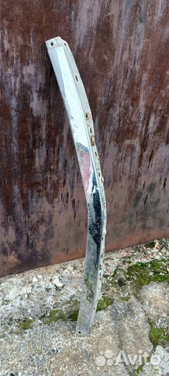 Бампер передний бмв е28 центральная часть