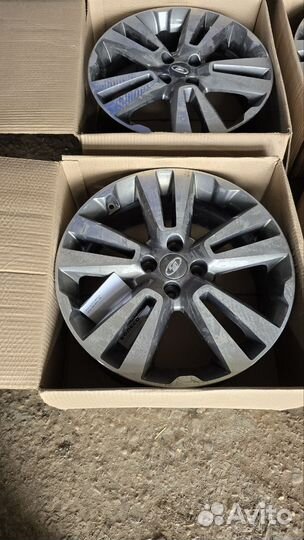 Литые диски R17 на LADA vesta cross