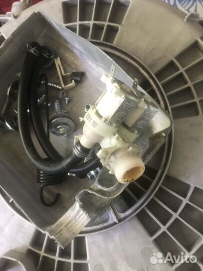 Zanussi ZWS 281 узкая на запчасти