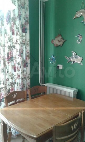 2-к. квартира, 54 м², 2/5 эт.