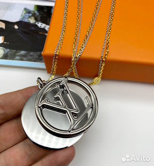 Кулон Louis Vuitton