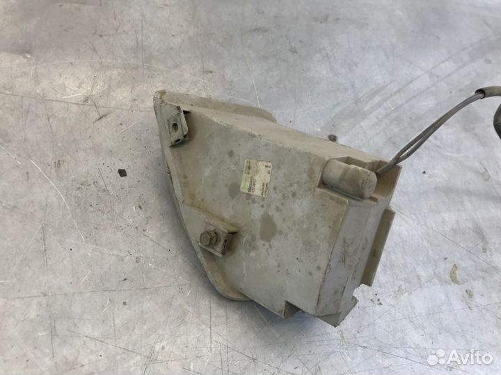 Фара противотуманная передняя левая Saab 9000 YS3C