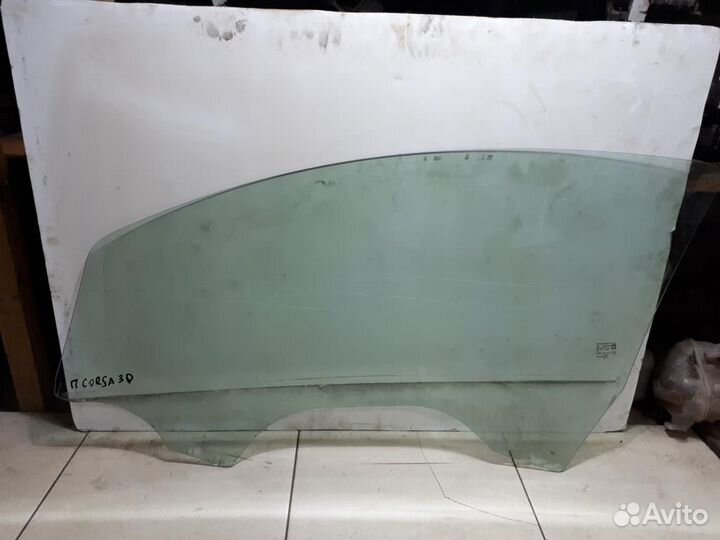 Стекло двери передней правой Opel Corsa D 2006-20