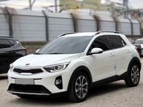 Kia Stonic 1.4 AT, 2019, 44 000 км, с пробегом, цена 1 500 000 руб.