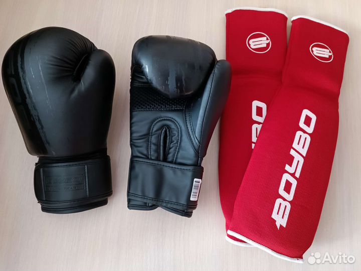 Боксерские перчатки детские 8 oz + защита
