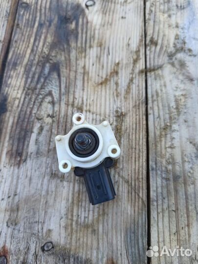 Датчик положения кузова Suzuki