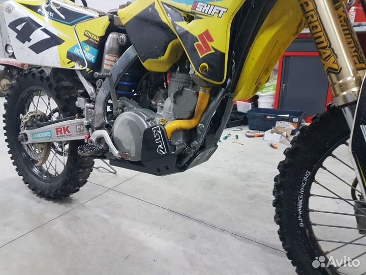 Защита двигателя мотоцикла Suzuki RM 250 2Т (2008)