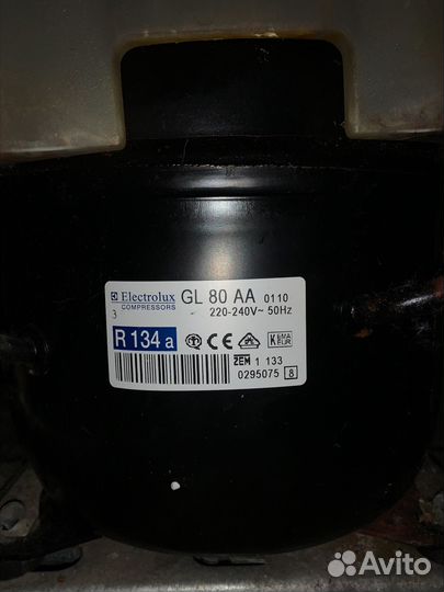 Холодильник под восстановление или на запчасти