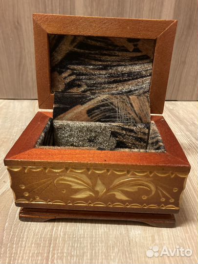 Шкатулка раритет ручной работы 12*8*7 см дерево