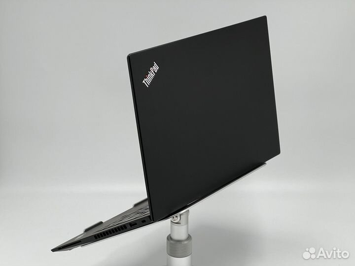 Ультрабук Lenovo thinkPad T490s i7-8565U/16/256