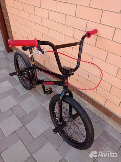 Трюковой велосипед bmx