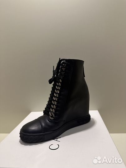 Ботинки casadei