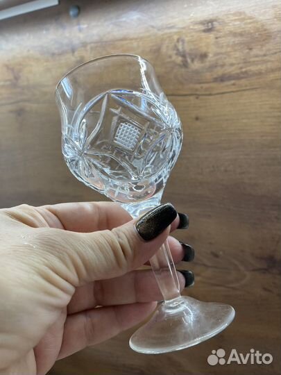 Хрустальные бокалы