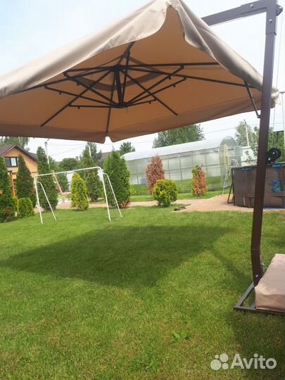 Зонт на боковой опоре 4х215