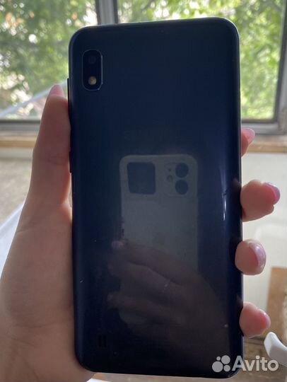 Samsung Galaxy A10, 2/32 ГБ