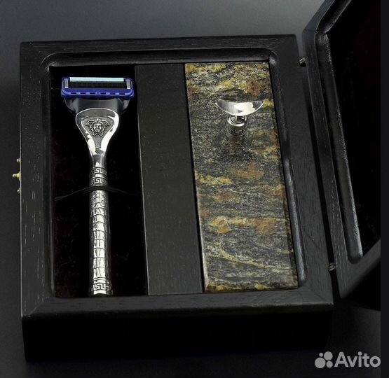 Станок для бритья из серебра