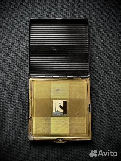 Винтажная пудреница СССР латунь эмаль