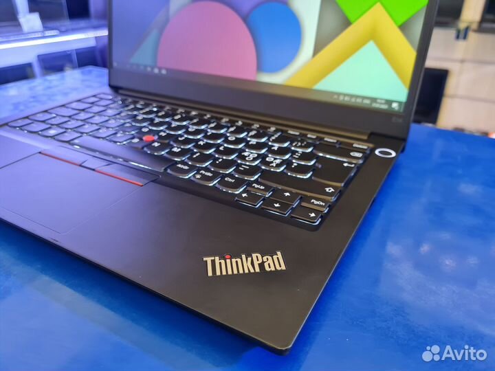 Ноутбук Lenovo ThinkPad E14 Core i5 IPS FHD